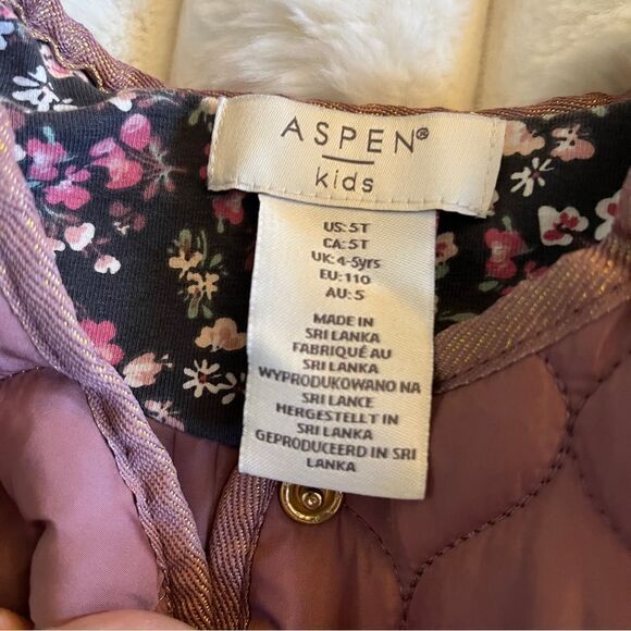 Button down toddler girl vest - Picture 3 of 9